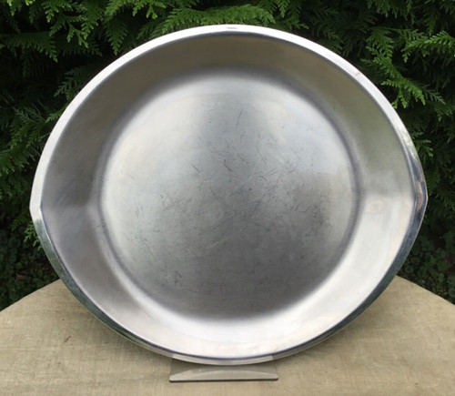 Guy degrenne plat - plat, modèle